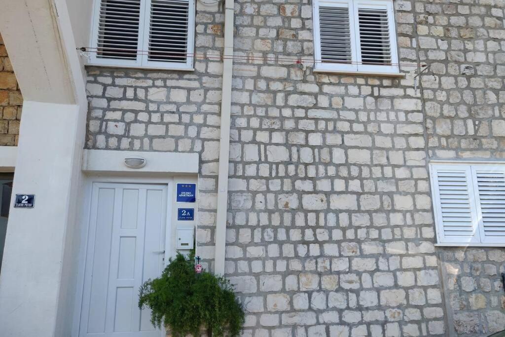A Bright Hideaway Apartment Dubrovnik Exterior photo